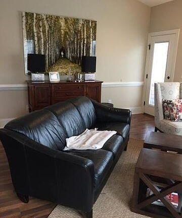 5th image of 1928 Leighton Dr #B