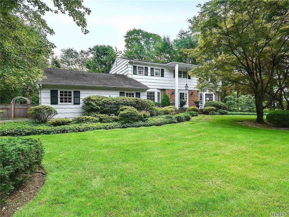 1st image of 8 Wren Ct