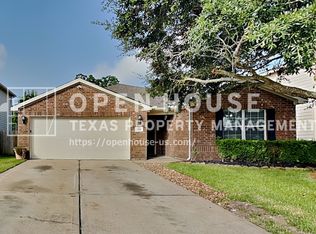 6826 Clover Walk Ln, Richmond, TX 77469