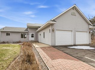 12323 212th Ave NE, New London, MN 56273