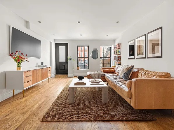70 Somers St, Brooklyn, NY 11233