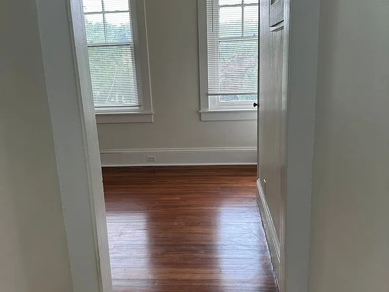 1722 W Market St — Photo 2