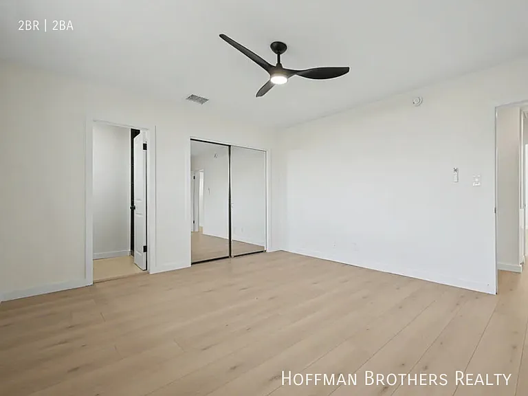 1445 S Sherbourne Dr #15 — Photo 9
