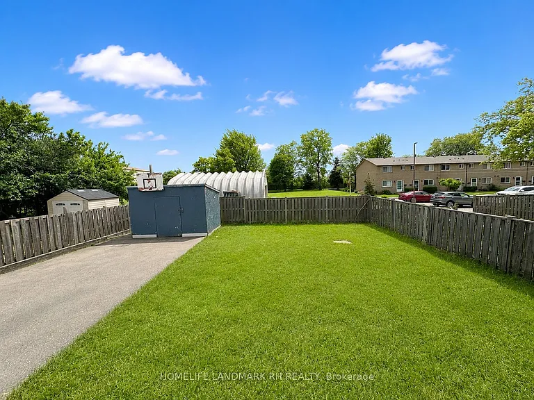 217 Limeridge Rd W — Photo 21
