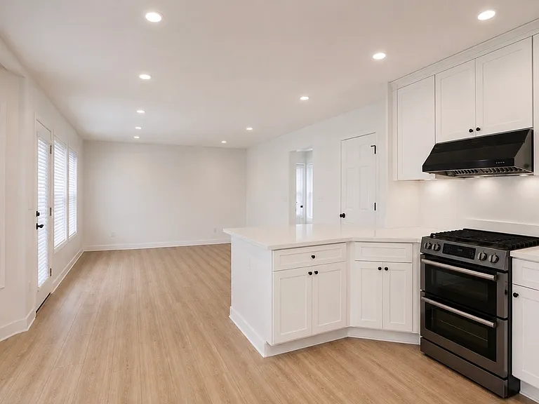 85 Glen Ridge Rd — Photo 1