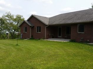 1385 Kaase Rd, Stoughton, WI 53589