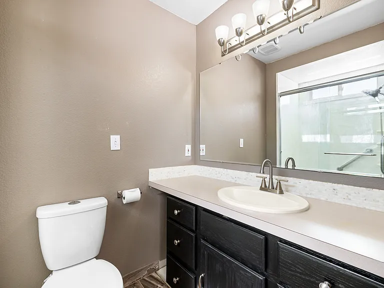 3812 S Springfield Ave — Photo 16