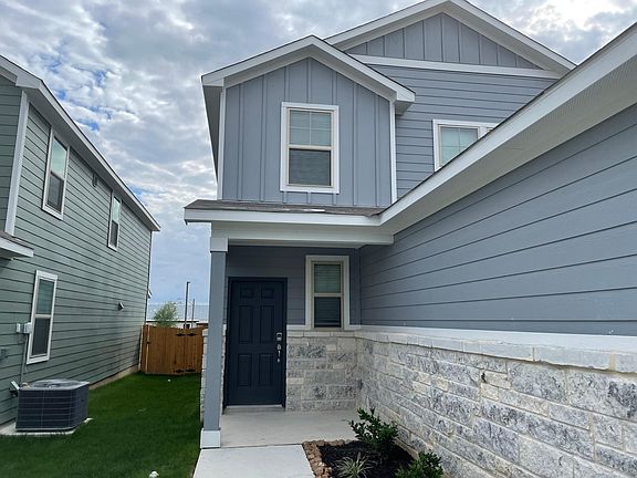2nd image of 262 Jaycen Ln