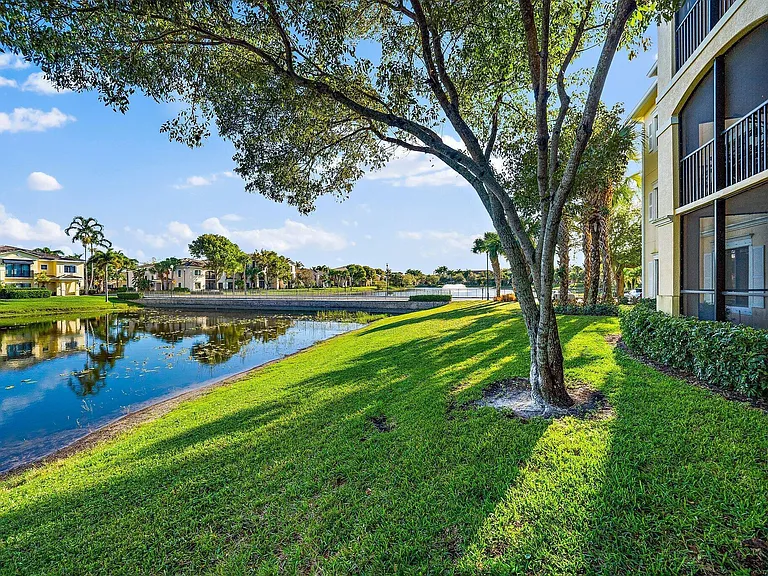 2725 Anzio Ct #107 — Photo 5