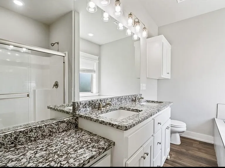 2248 W Moore Ln — Photo 8