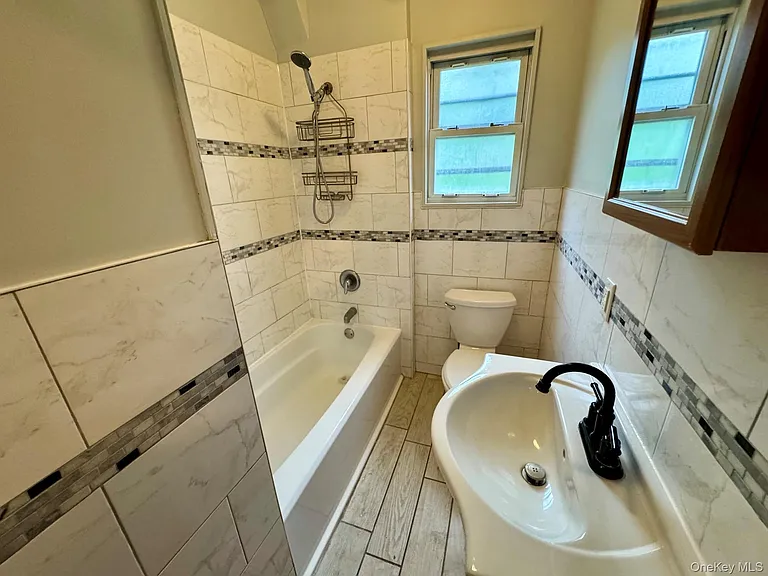 121 Lyon Pl — Photo 7