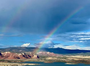 160 Shining Stone Drive, Abiquiu, NM 87510