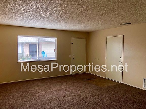 3rd image of 14947 Yucca Ave #A