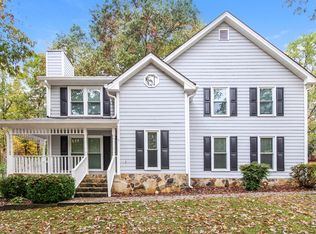 3293 Glynn Mill Dr, Snellville, GA 30039