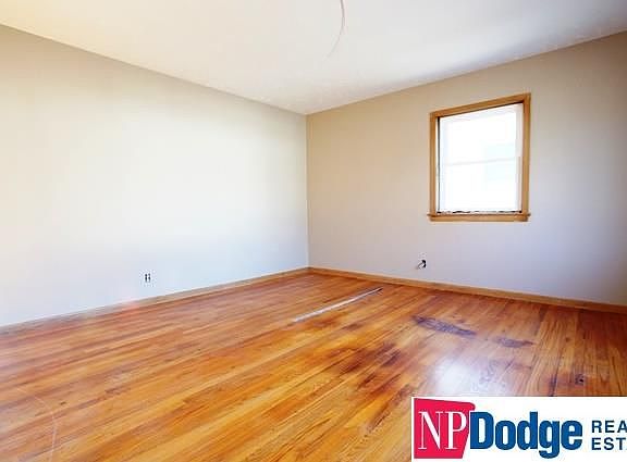 3rd image of 4711 N 93rd St