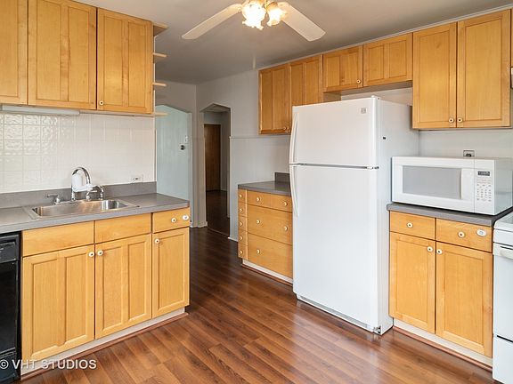 4th image of 1512 Elgin Ave