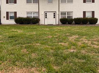 12617 E Orell Rd #4, Louisville, KY 40272