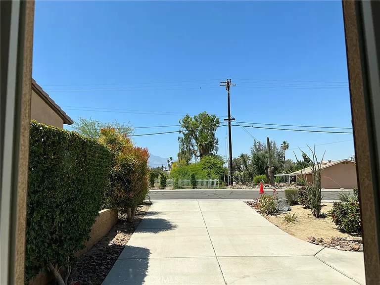 77184 California Dr — Photo 30