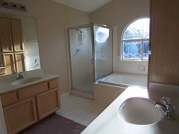 3rd image of 1561 Steinbeck Dr