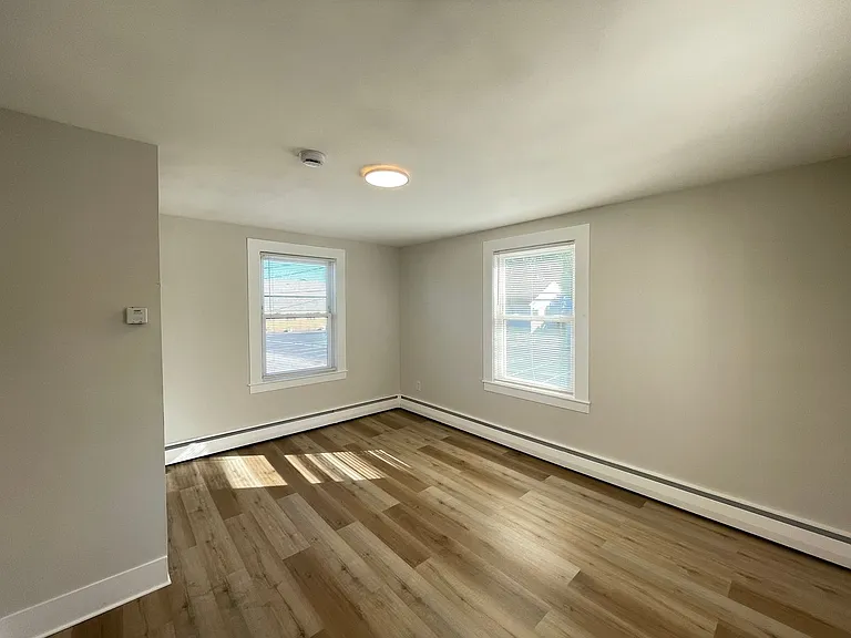 55 Henriette St #4 — Photo 6