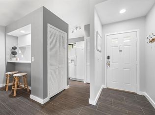 844 Club Dr, Palm Beach Gardens, FL 33418