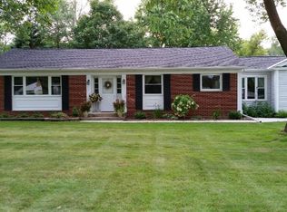 N1796 Friedel Rd, Fort Atkinson, WI 53538