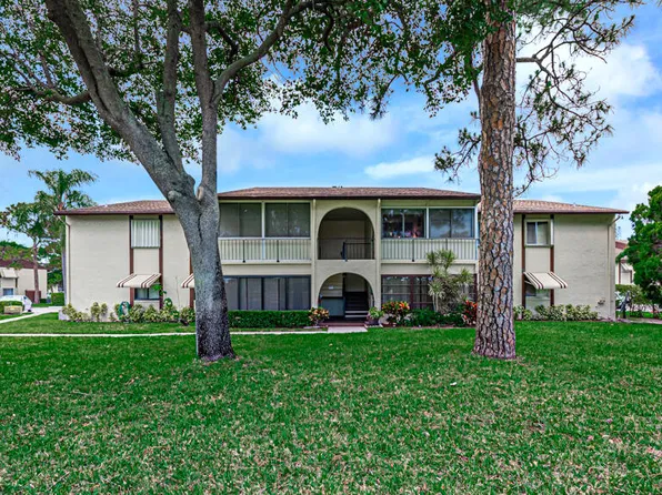 3486 La Palmas Court #D-1, Greenacres, FL 33463