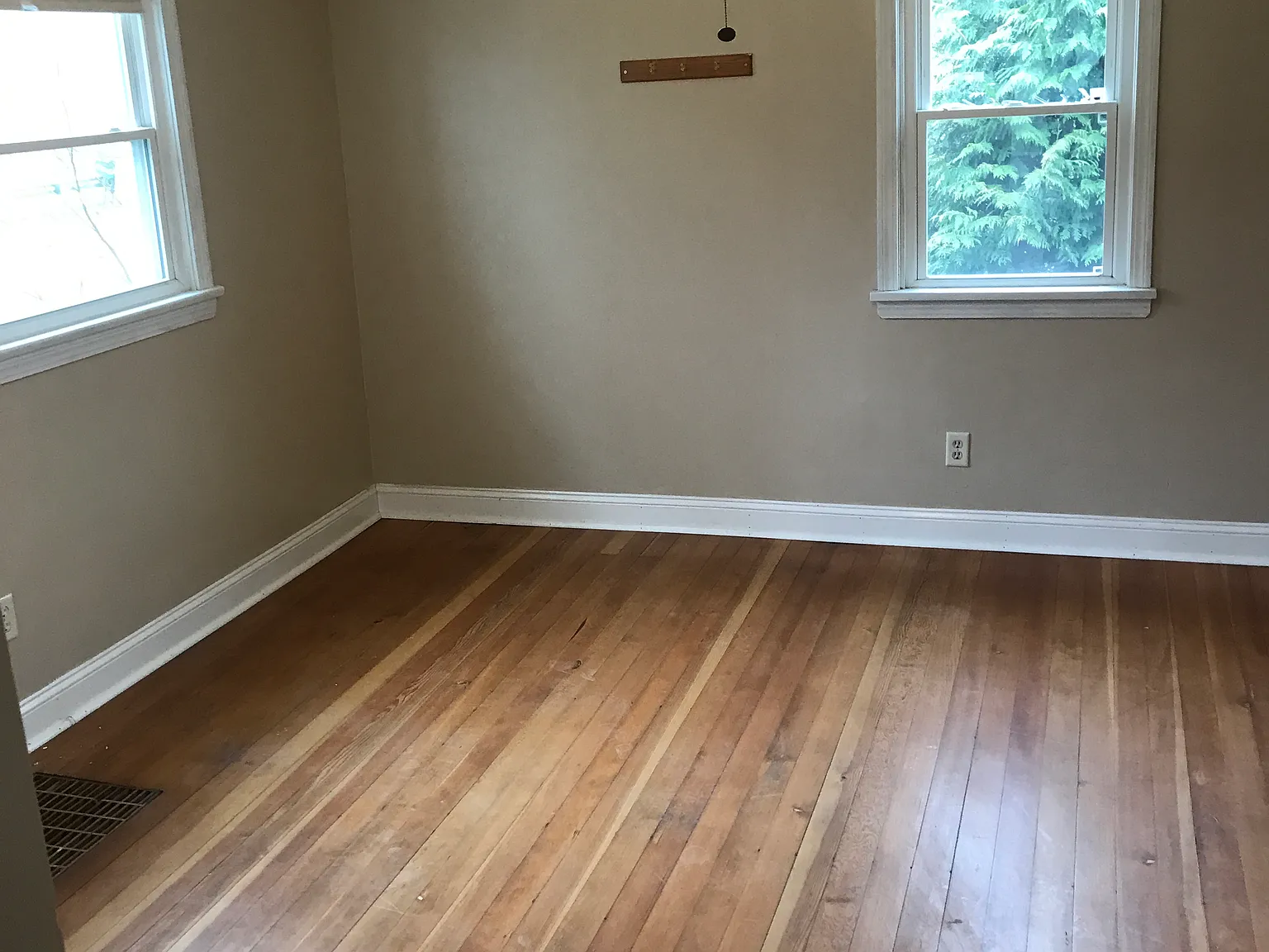 3763 State Route 225 — Photo 2
