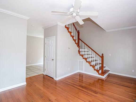 5th image of 119 Edgewood Blvd