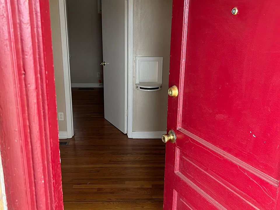 1st image of 2909 N Florida Ave #2