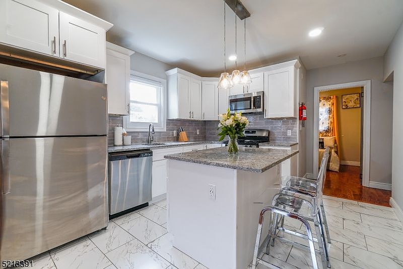 1st image of 34 Enfield Ave Floor 1