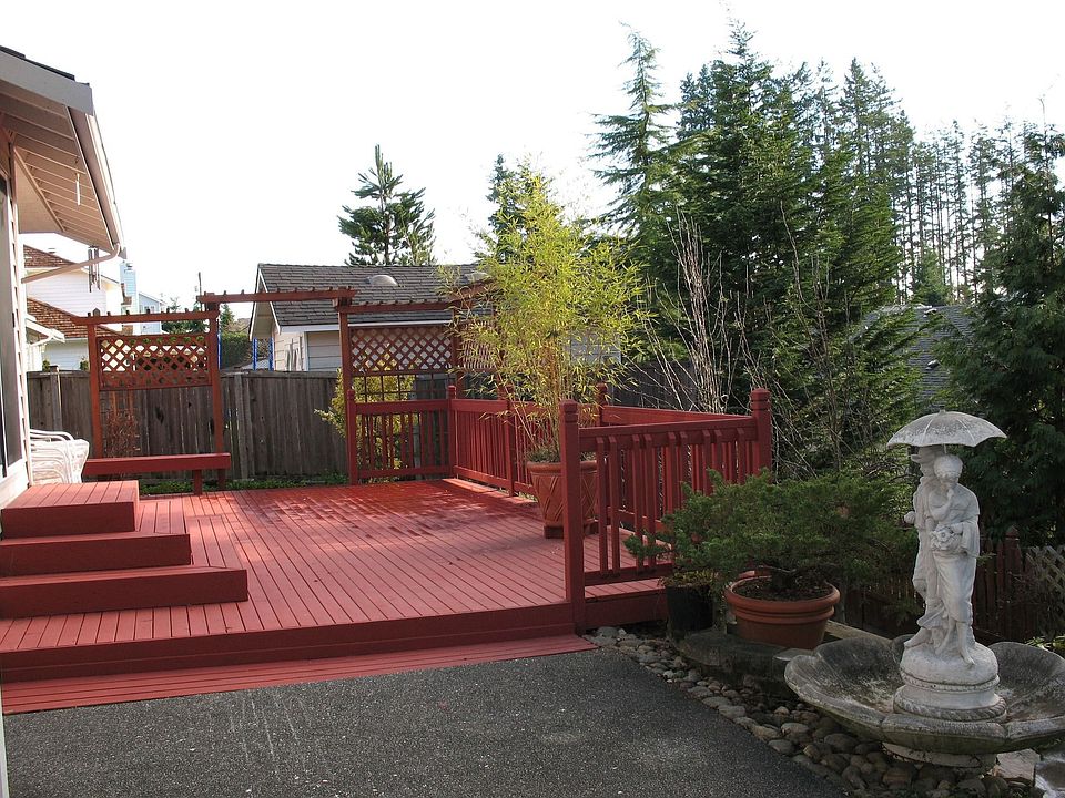 2nd image of 3708 174th Pl SW