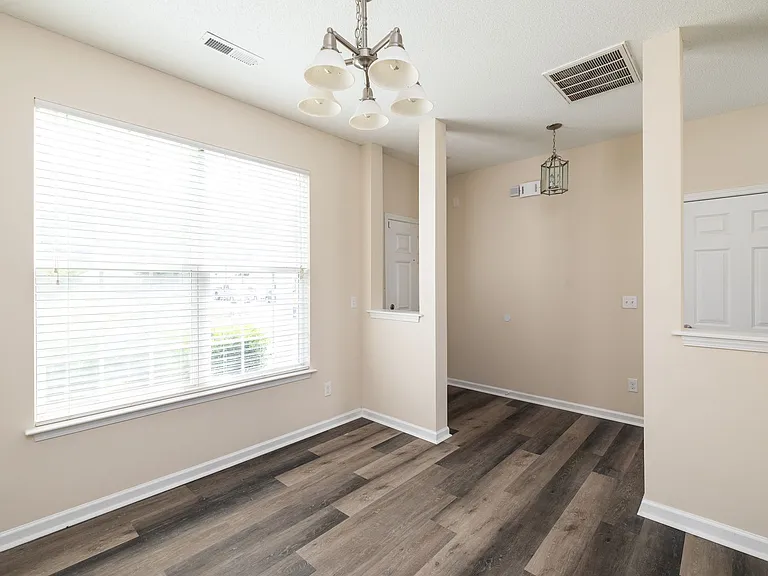 3804 Raintree Dr — Photo 22