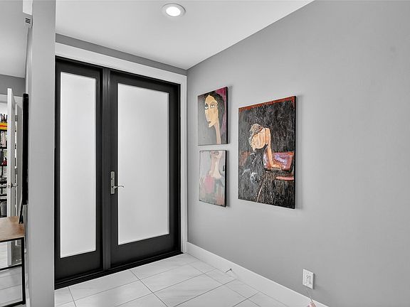 4th image of 19480 Sawgrass Drive #1703