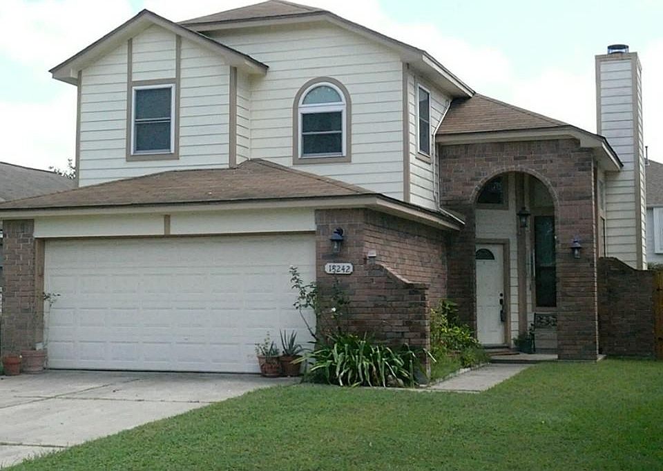 1st image of 18242 Beaverdell Dr
