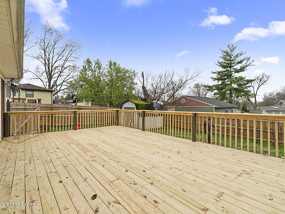 2nd image of 3140 Hunsinger Ln
