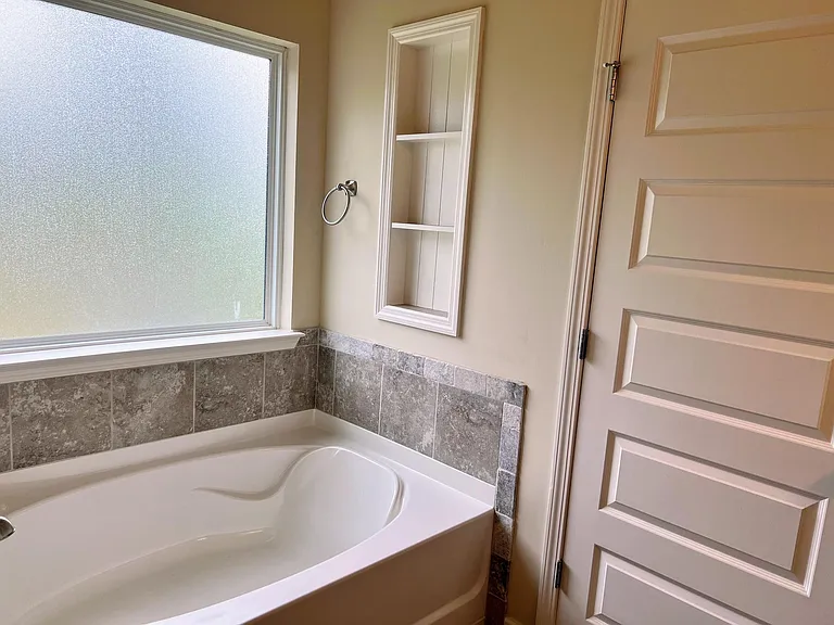 5022 Vine Ln — Photo 22