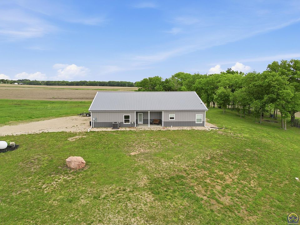 1st image of 32829 E Springcreek Rd