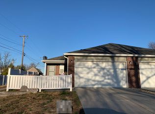 206 Elm St, Pleasant Dale, NE 68423