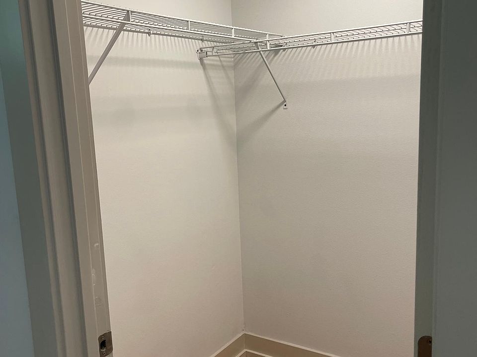 282 Washington Ave Valparaiso, FL Zillow