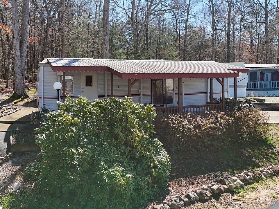 1st image of 331 Holiday Loop