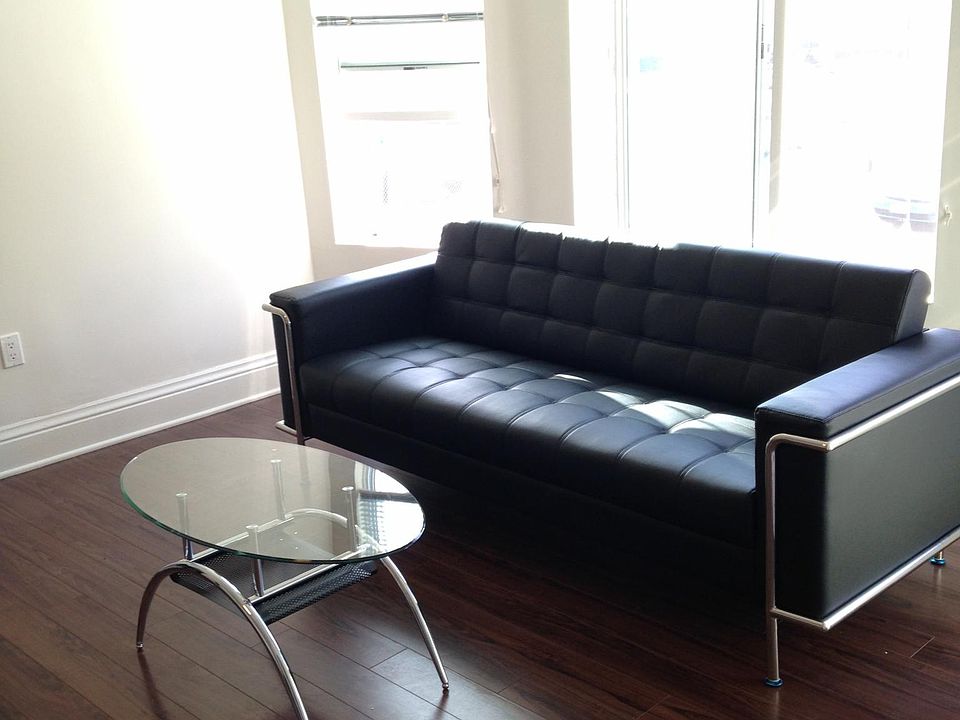2nd image of 618 S New Hampshire Ave