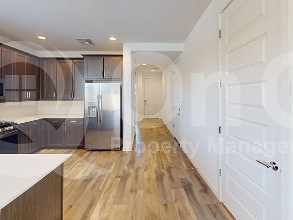 3rd image of 17108 W Fallen Leaf Ln