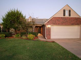 12223 S Cedar Ave, Jenks, OK 74037