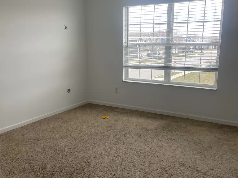 5108 Maywood Dr — Photo 6