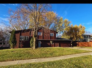 13204 Parkwood Dr, Burnsville, MN 55337