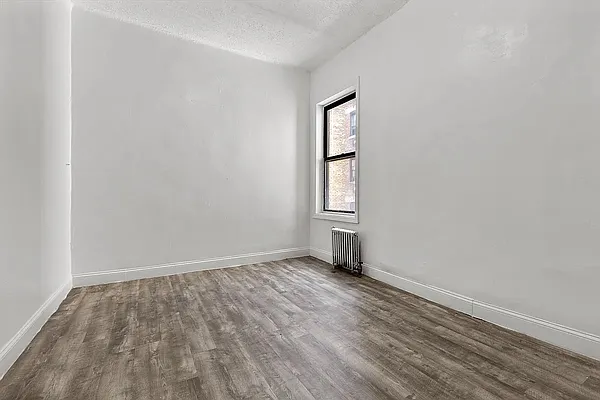 Rented by Bohemia Realty Group | media 13