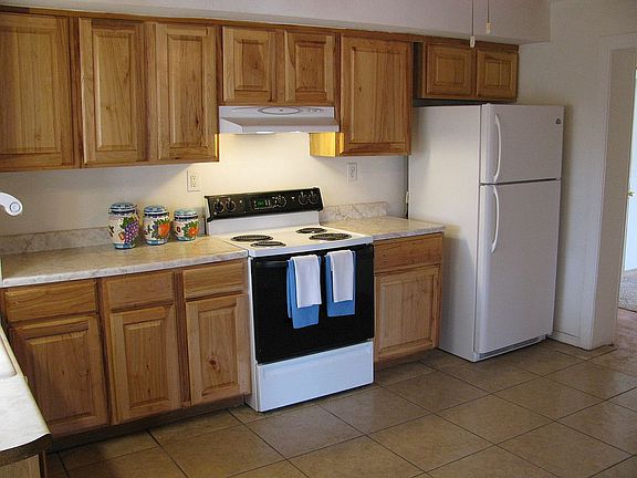 3rd image of 1211 Forrester Ave NW