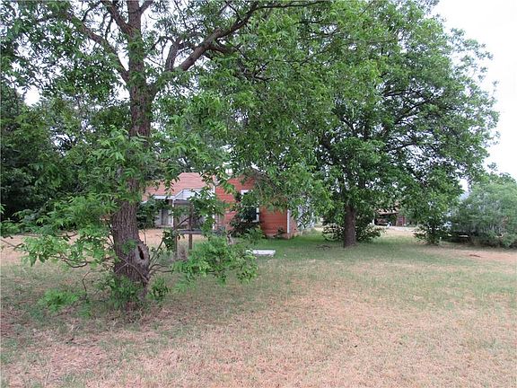 3rd image of 1119 La Monte Dr