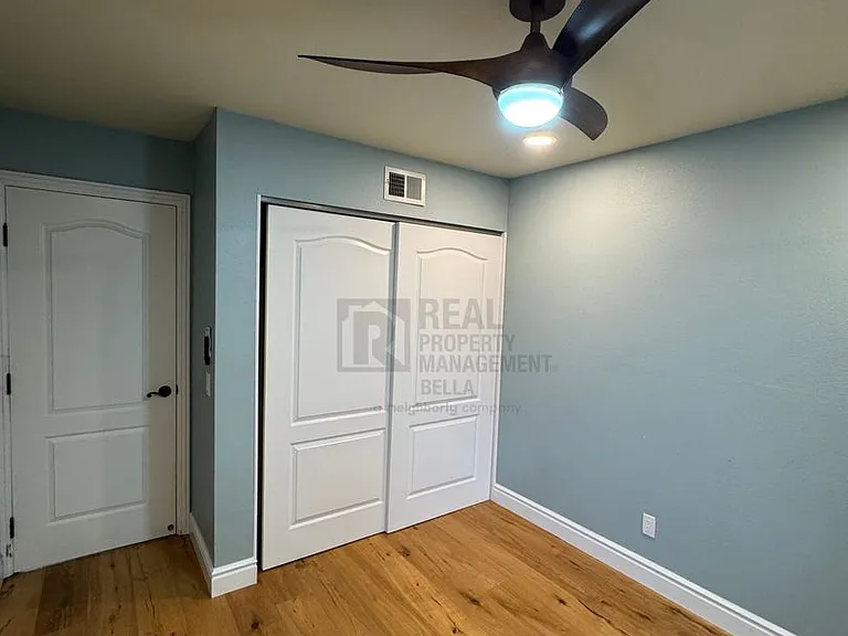 16517 Mountain St — Photo 32